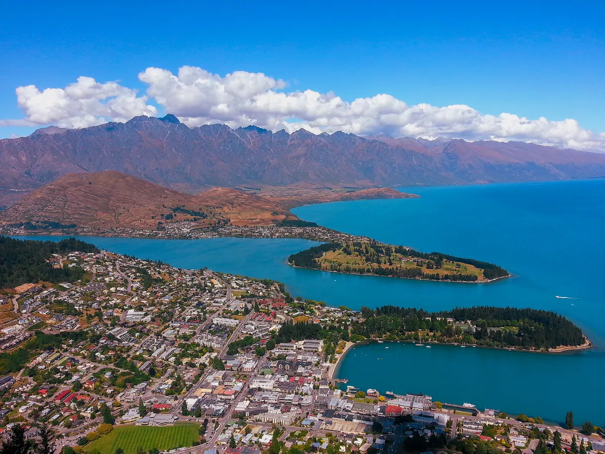 Vista Aérea del Lago Wakatipu — Queenstown, Nueva Zelanda