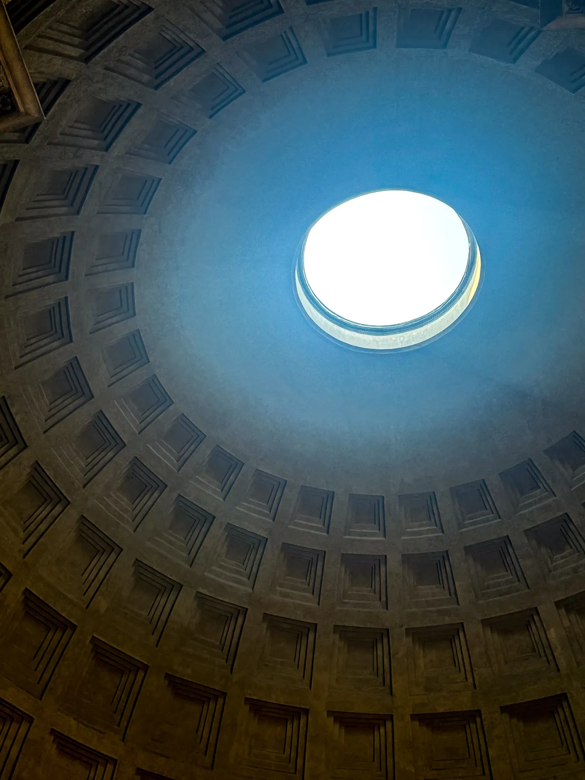 Óculo y Cúpula del Panteón de Agripa — Roma, Italia