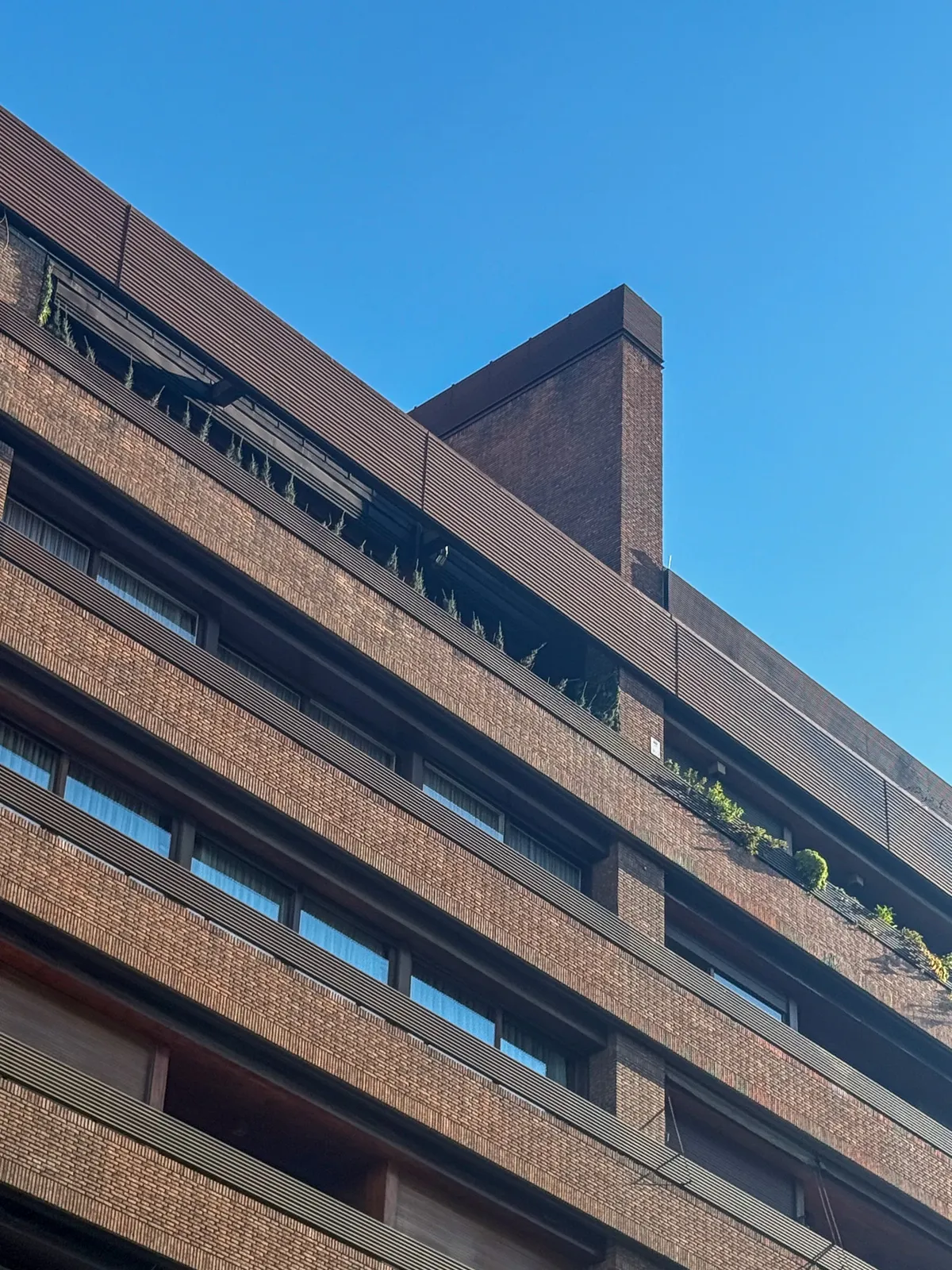 Edificio Princesa de Fernando Higueras — Madrid, España