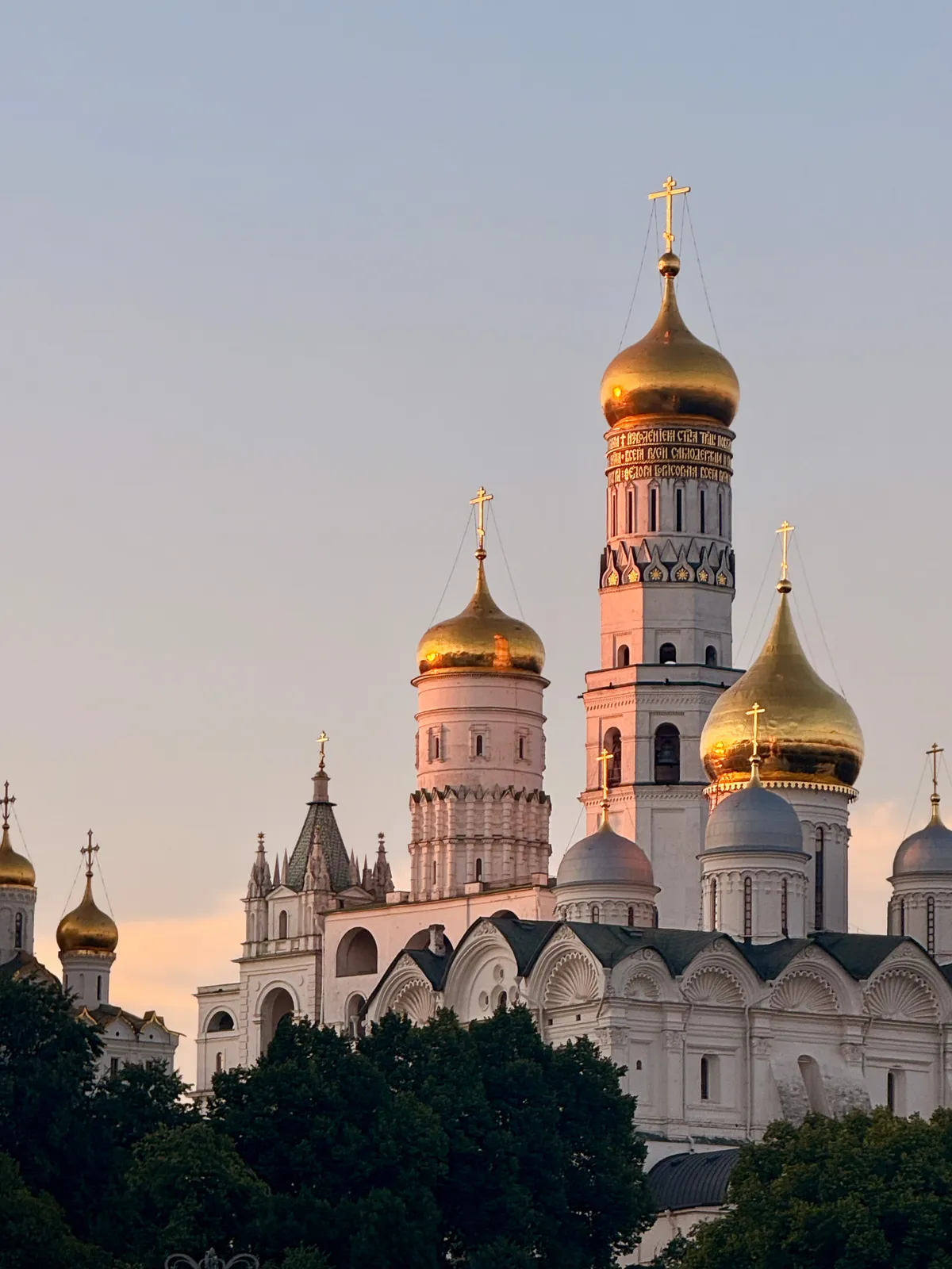 Campanario de Iván el Grande en el Kremlin — Moscú, Rusia
