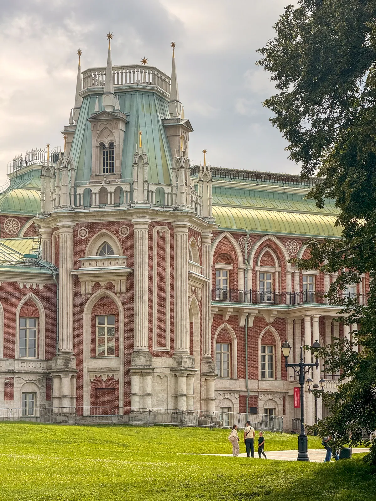 Gran Palacio del Parque Tsaritsyno — Moscú, Rusia