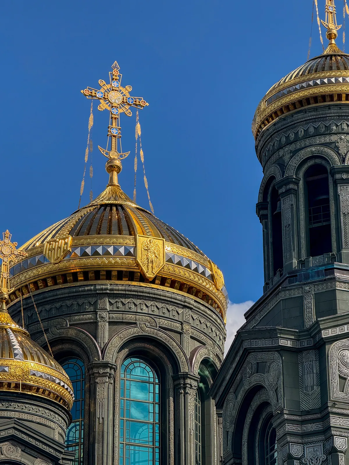 Cúpulas Doradas de la Catedral de las Fuerzas Armadas — Kubinka, Rusia
